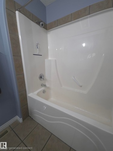 5146 54 Avenue, Redwater, AB - Indoor Photo Showing Bathroom