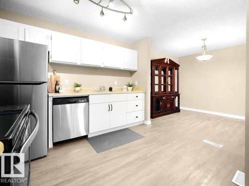 9345 172 Street, Edmonton, AB - Indoor Photo Showing Kitchen With Stainless Steel Kitchen