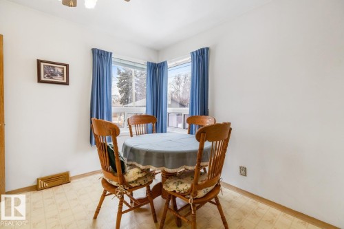 9280 77 Street, Edmonton, AB - Indoor Photo Showing Dining Room