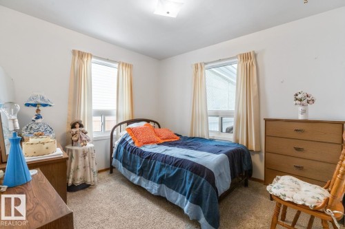 9280 77 Street, Edmonton, AB - Indoor Photo Showing Bedroom