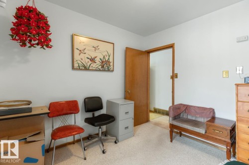 9280 77 Street, Edmonton, AB - Indoor