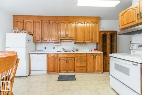 9280 77 Street, Edmonton, AB - Indoor Photo Showing Kitchen With Double Sink