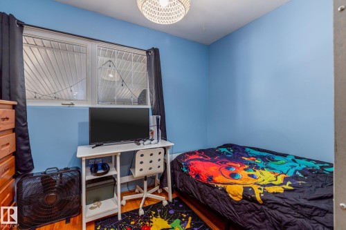 6511 103 Avenue, Edmonton, AB - Indoor Photo Showing Bedroom