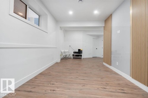 16 Raspberry Road, St. Albert, AB - Indoor Photo Showing Other Room