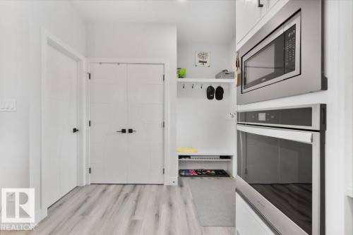 16 Raspberry Road, St. Albert, AB - Indoor