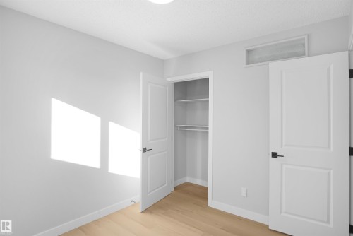 3312 44A Street, Edmonton, AB - Indoor Photo Showing Other Room