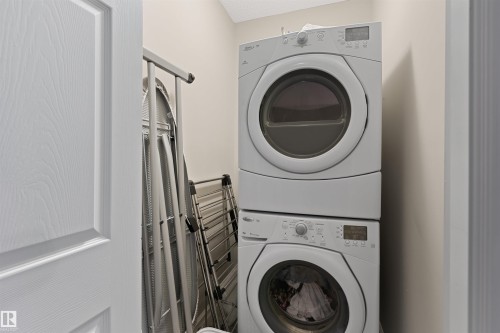 13422 166 Avenue, Edmonton, AB - Indoor Photo Showing Laundry Room