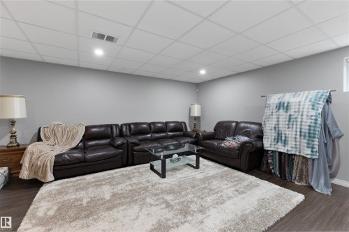 13422 166 Avenue, Edmonton, AB - Indoor