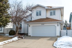 15707 67 Street  Edmonton, AB T5Z 3A3