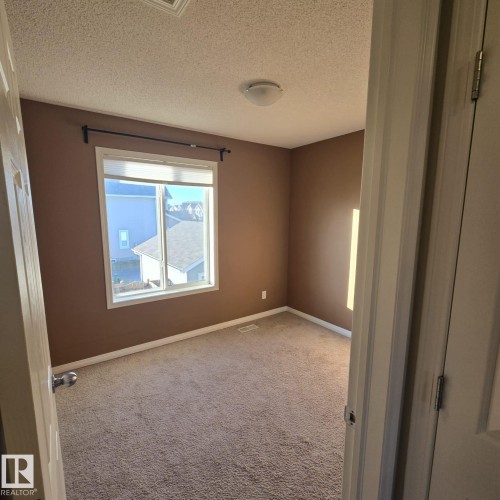 7315 22 Avenue, Edmonton, AB - Indoor Photo Showing Other Room