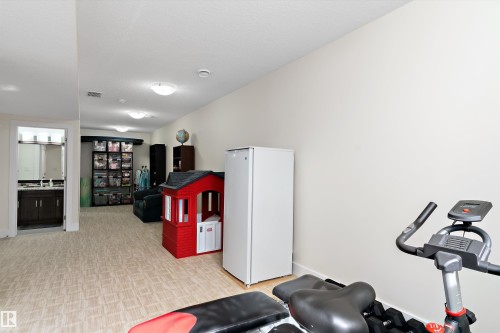 8148 77 Avenue, Edmonton, AB - Indoor