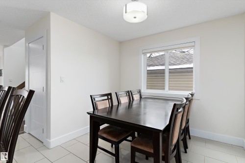 8148 77 Avenue, Edmonton, AB - Indoor Photo Showing Dining Room