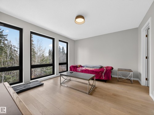 5 1304 Rutherford Road, Edmonton, AB - Indoor