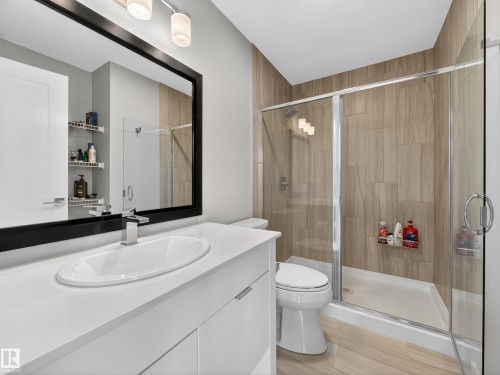 5 1304 Rutherford Road, Edmonton, AB - Indoor Photo Showing Bathroom