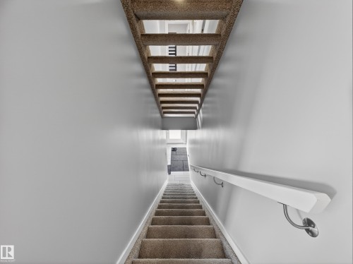 5 1304 Rutherford Road, Edmonton, AB - Indoor Photo Showing Other Room