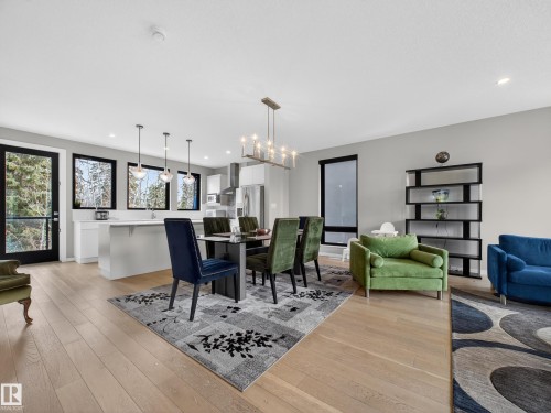 5 1304 Rutherford Road, Edmonton, AB - Indoor