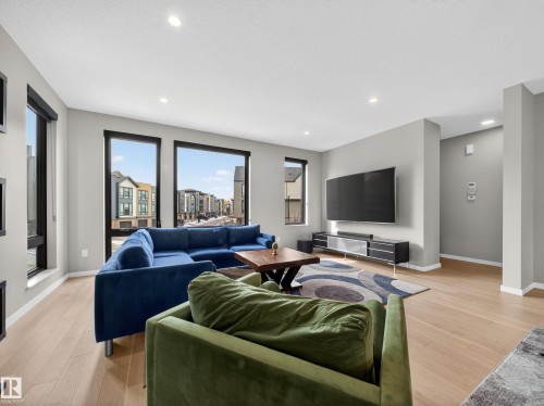 5 1304 Rutherford Road, Edmonton, AB - Indoor Photo Showing Living Room