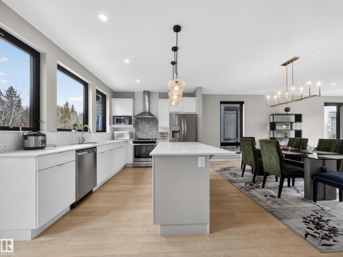 5 1304 Rutherford Road, Edmonton, AB - Indoor