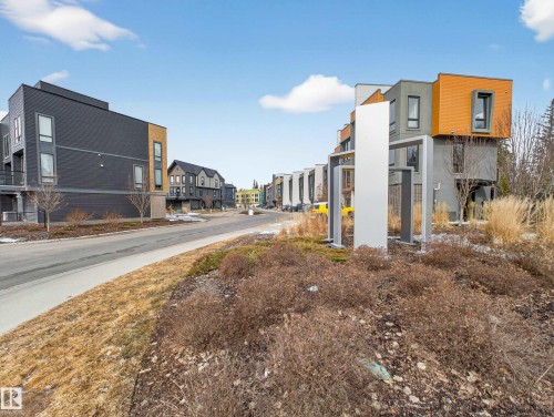 5 1304 Rutherford Road, Edmonton, AB - Outdoor