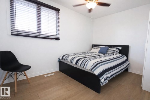 4820 105B Street, Edmonton, AB - Indoor Photo Showing Bedroom