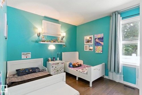 11204 61 Street, Edmonton, AB - Indoor Photo Showing Bedroom