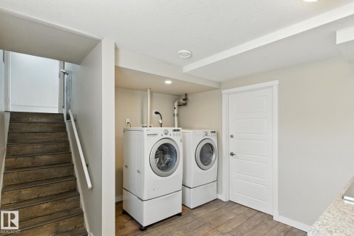 11204 61 Street, Edmonton, AB - Indoor Photo Showing Laundry Room