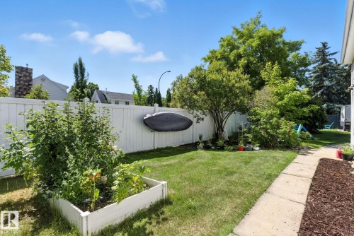 11204 61 Street, Edmonton, AB - Outdoor