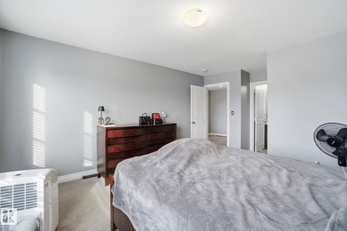 2602 Casey Way, Edmonton, AB - Indoor Photo Showing Bedroom