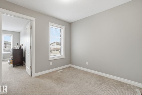 2602 Casey Way, Edmonton, AB - Indoor Photo Showing Other Room