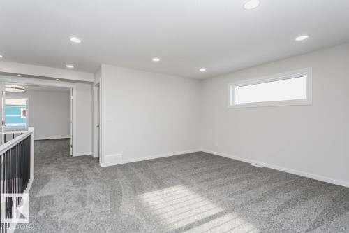 7624 Kimiwan Crescent, Edmonton, AB - Indoor Photo Showing Other Room