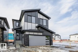 7624 KIMIWAN Crescent Edmonton, AB T6W 1A5