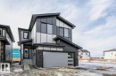 7624 Kimiwan Crescent, Edmonton, AB  - Outdoor 