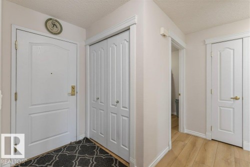 238 2741 55 Street, Edmonton, AB - Indoor Photo Showing Other Room
