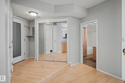 111 11039 83 Avenue, Edmonton, AB - Indoor Photo Showing Other Room