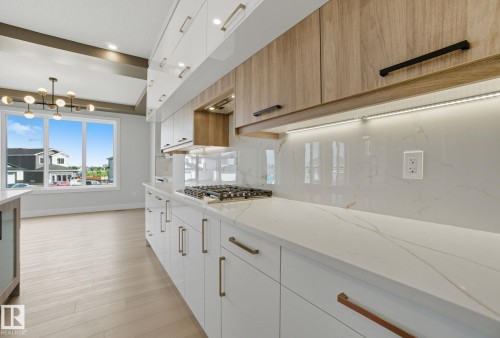 4 Harley Way, Spruce Grove, AB - Indoor Photo Showing Kitchen With Upgraded Kitchen