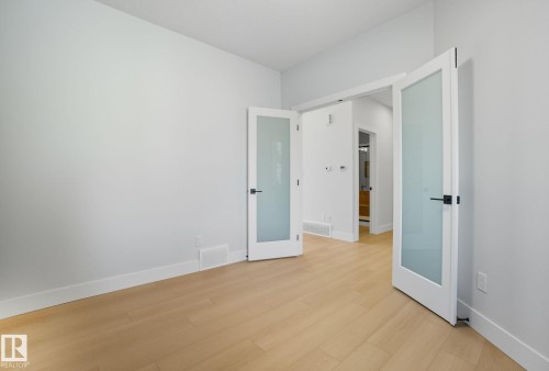 4 Harley Way, Spruce Grove, AB - Indoor Photo Showing Other Room