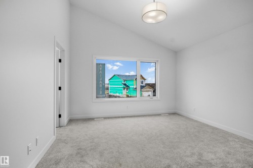 270 Paterson Link, Edmonton, AB - Indoor Photo Showing Other Room