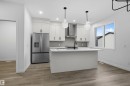 270 Paterson Link, Edmonton, AB  - Indoor Photo Showing Kitchen 