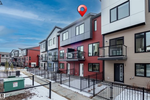 80 11910 35 Avenue  Edmonton, AB T6W 4Z8