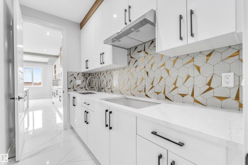 4306 36 Street, Beaumont, AB - Indoor Photo Showing Kitchen