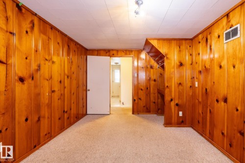 11819 87 Avenue, Edmonton, AB - Indoor Photo Showing Other Room