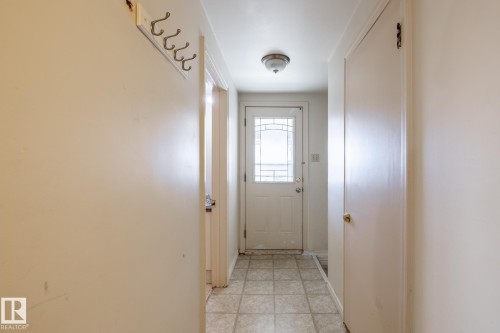 11819 87 Avenue, Edmonton, AB - Indoor Photo Showing Other Room