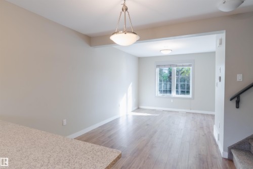 10204 113 Avenue, Edmonton, AB - Indoor Photo Showing Other Room