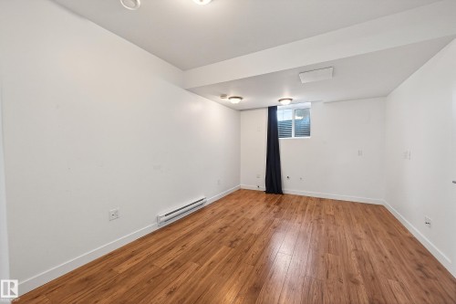 10204 113 Avenue, Edmonton, AB - Indoor Photo Showing Other Room