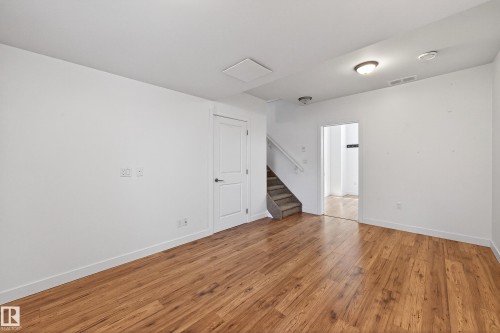 10204 113 Avenue, Edmonton, AB - Indoor Photo Showing Other Room