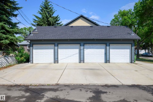 10204 113 Avenue, Edmonton, AB - Outdoor
