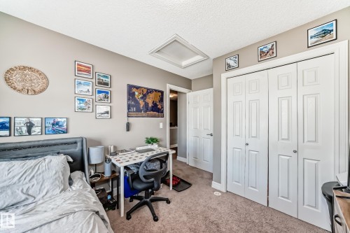 63 3625 144 Avenue Nw, Edmonton, AB - Indoor