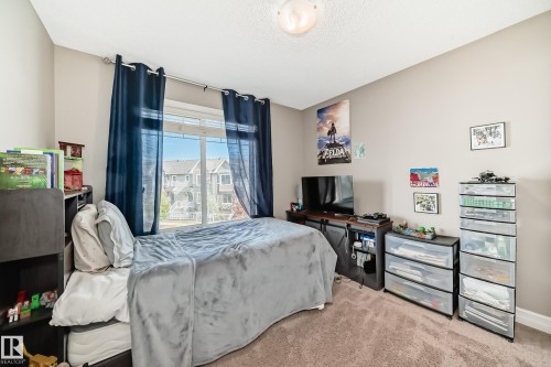63 3625 144 Avenue Nw, Edmonton, AB - Indoor Photo Showing Bedroom