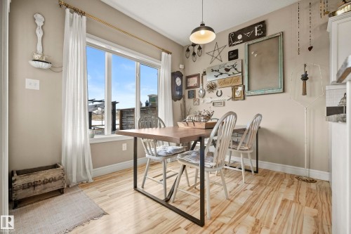 114 Mclaughlin Drive, Spruce Grove, AB - Indoor Photo Showing Dining Room
