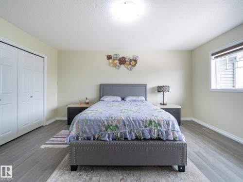 3444 Weidle Way, Edmonton, AB - Indoor Photo Showing Bedroom